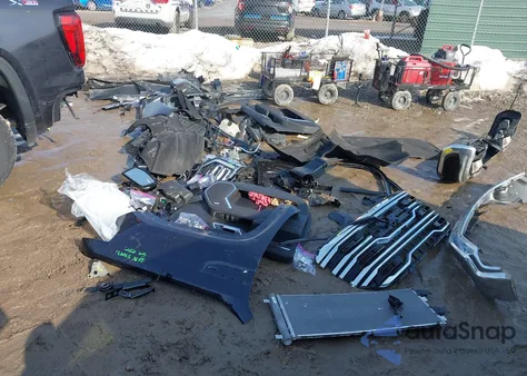 2025 GMC Sierra 1500 4Wd Short Box Slt z USA, uszkodzony, nr VIN 3GTUUDED2SG256924